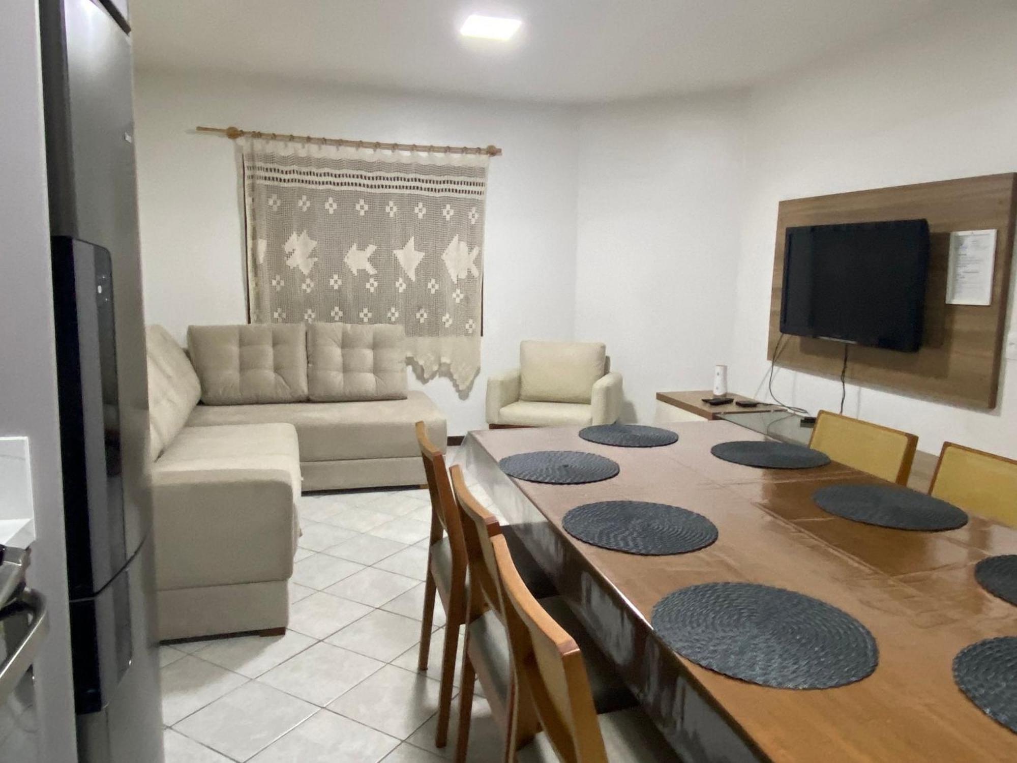 Casa em Bombinhas Próximo a Praia Exterior foto