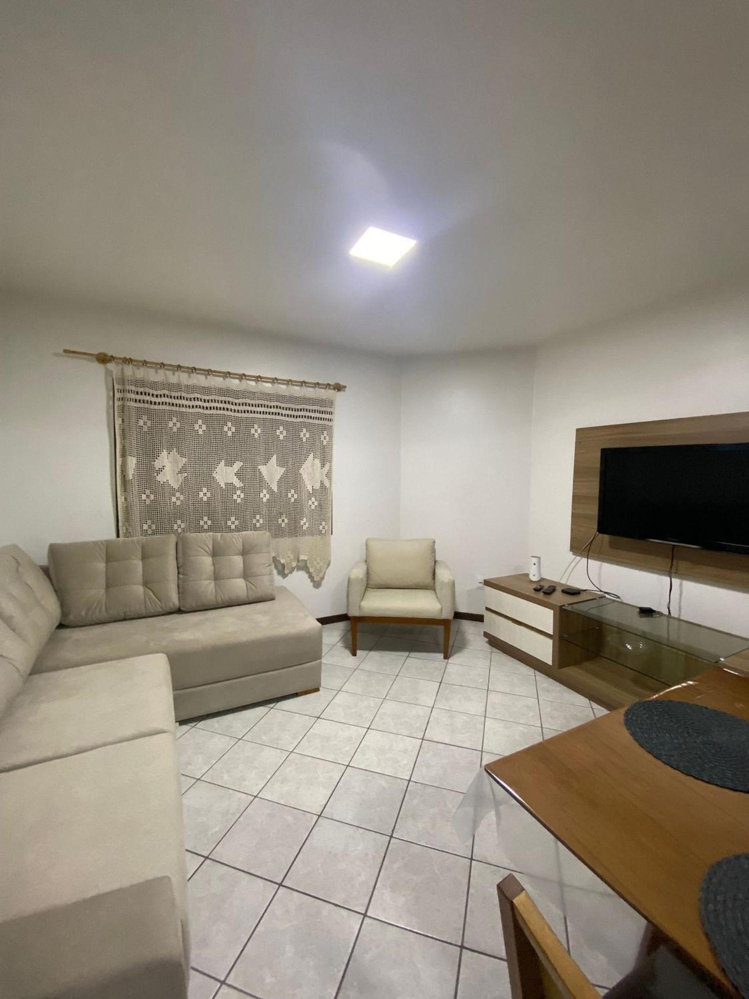 Casa em Bombinhas Próximo a Praia Exterior foto