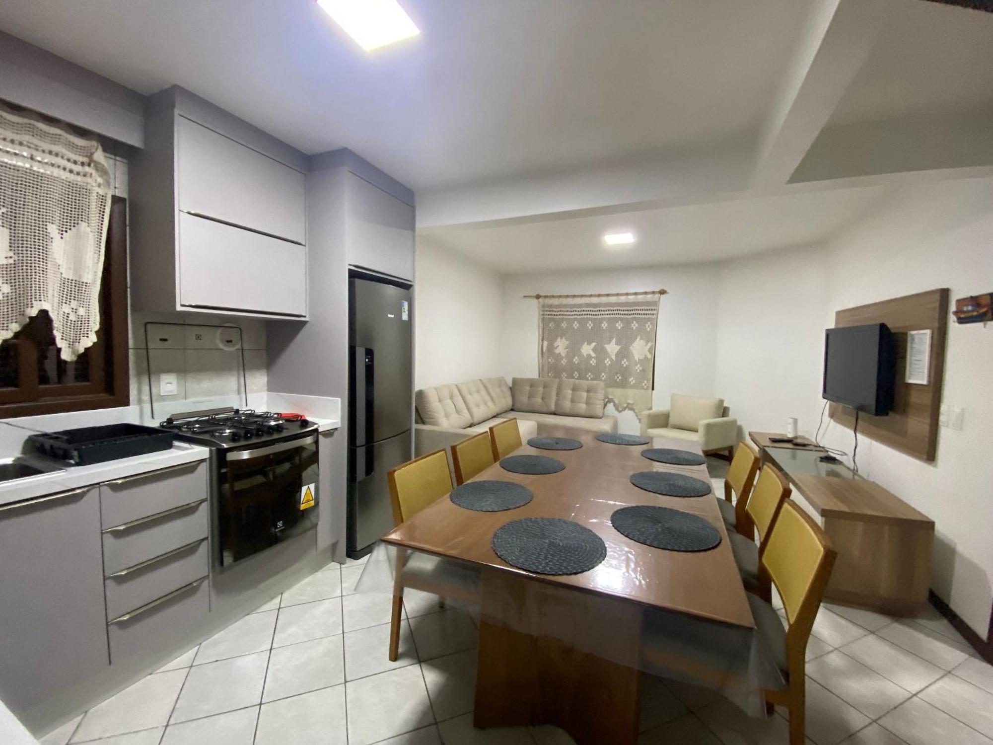 Casa em Bombinhas Próximo a Praia Exterior foto